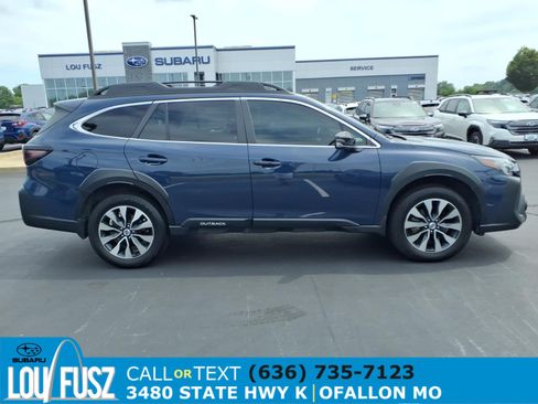 Used 2025 Subaru Outback Limited w/ Popular Package #2 AWD/4WD image 28