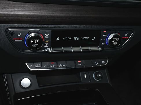 Used 2024 Audi Q5 2.0T Premium Plus image 34