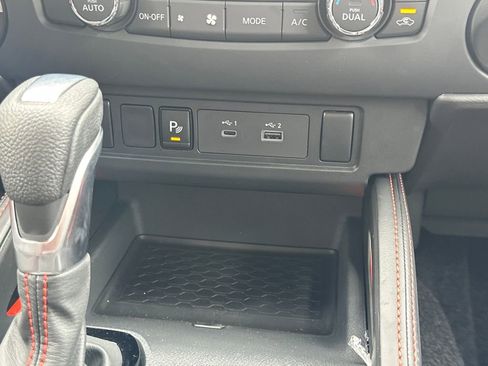 New 2025 Nissan Frontier PRO-4X image 23