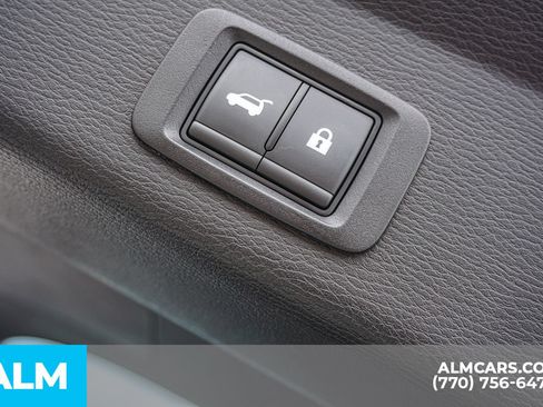 Used 2025 Mitsubishi Outlander SE FWD image 28