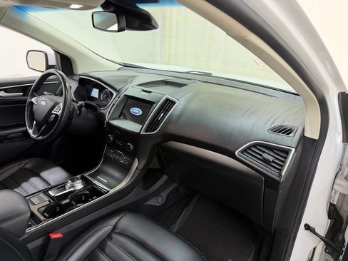 Used 2020 Ford Edge SEL w/ Cold Weather Package AWD/4WD image 12