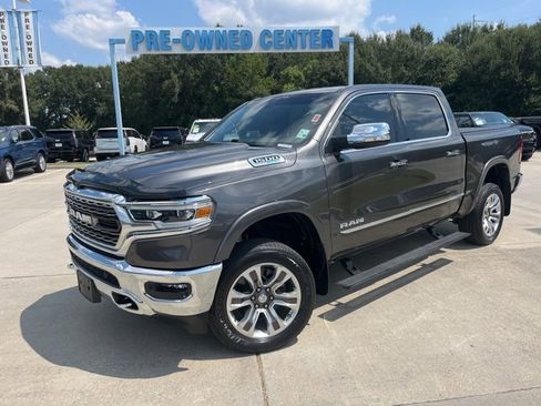 Used 2022 RAM 1500 Limited image 2