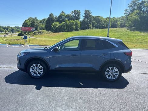 Used 2024 Ford Escape Active AWD/4WD image 5