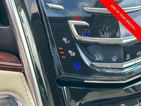 Used 2016 Cadillac Escalade Luxury image 5