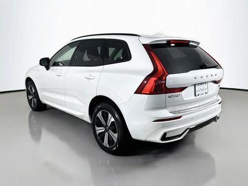 Used 2025 Volvo XC60 T8 Core w/ Protection Package Premier AWD/4WD image 3