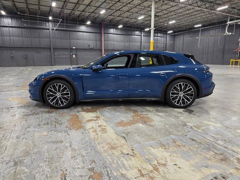 Used 2023 Porsche Taycan 4S AWD/4WD image 5
