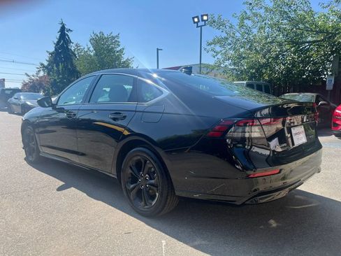Used 2024 Honda Accord EX-L image 4