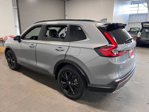Used 2023 Honda CR-V Sport Touring image 5