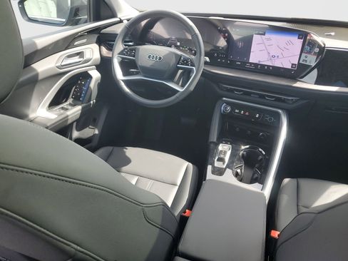 New 2025 Audi Q5 Premium Plus AWD/4WD image 12