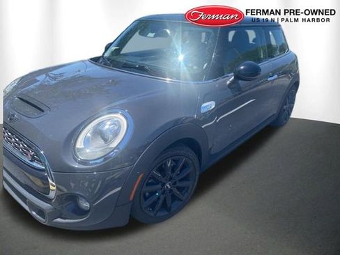 Used 2017 MINI Cooper S FWD image 2