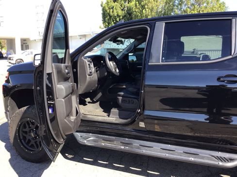 Used 2019 Chevrolet Silverado 1500 RST w/ All-Star Edition image 3