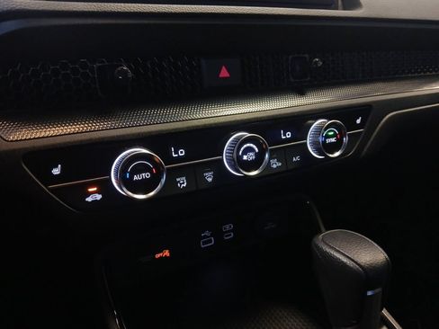 Used 2025 Honda CR-V EX image 22