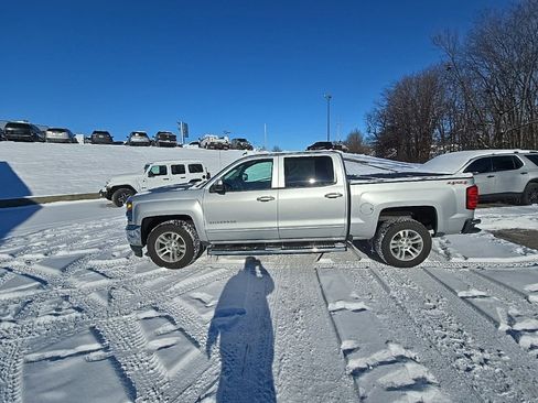 Used 2017 Chevrolet Silverado 1500 LT w/ Trailering Package image 3