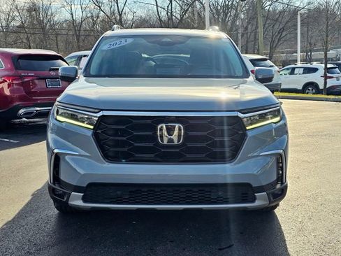 Used 2023 Honda Pilot Elite image 4