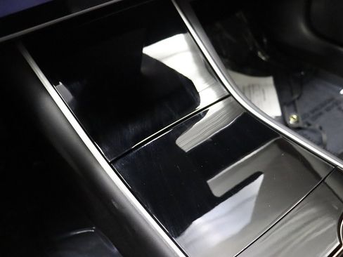 Used 2020 Tesla Model 3 Performance image 46