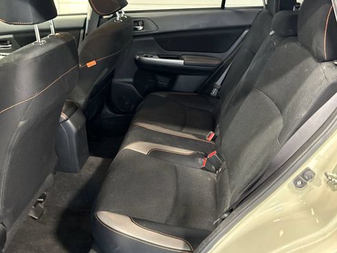 Used 2016 Subaru Crosstrek 2.0i Premium AWD/4WD image 8