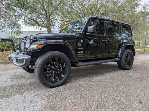 Used 2022 Jeep Wrangler Unlimited Sahara 4xe w/ Cold Weather Group image 3