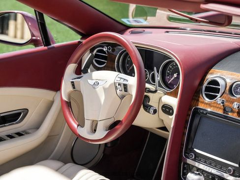 Used 2016 Bentley Continental GT AWD/4WD image 40