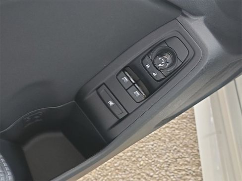 New 2025 Toyota GR86 Premium w/ Performance Package image 18