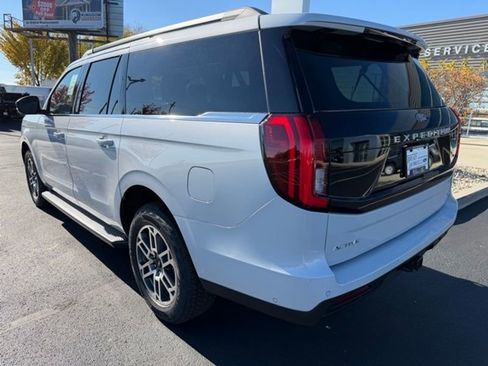 New 2025 Ford Expedition Max Active image 8