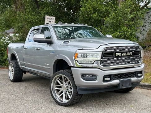 Used 2019 RAM 2500 Limited AWD/4WD image 14