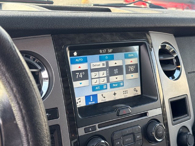 Used 2017 Ford Expedition EL Limited RWD image 28
