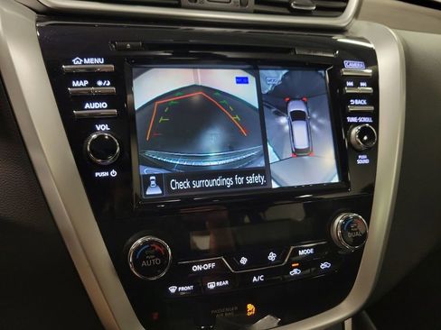 Used 2017 Nissan Murano Platinum w/ Platinum Technology Package AWD/4WD image 17