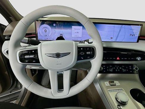 New 2026 Genesis GV70 2.5T Advanced AWD/4WD image 10