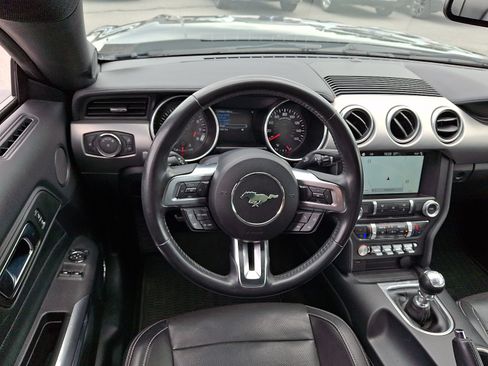 Used 2018 Ford Mustang GT Premium RWD image 11
