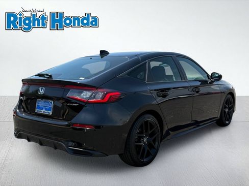 Used 2024 Honda Civic Sport image 8