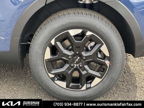 New 2025 Kia Sorento S image 29