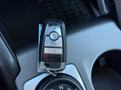 Used 2025 Ford Bronco Sport Badlands image 10