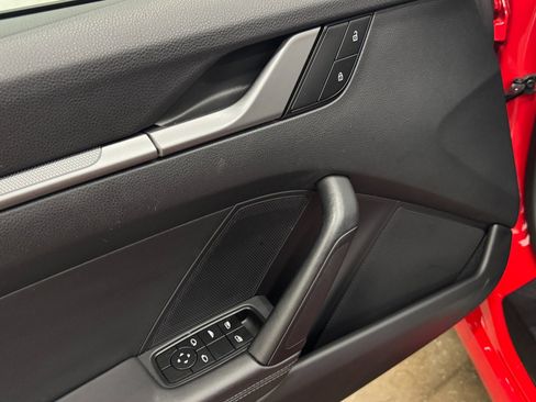 Used 2022 Porsche 911 Carrera image 52