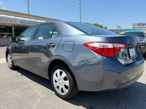 Used 2014 Toyota Corolla LE FWD image 9