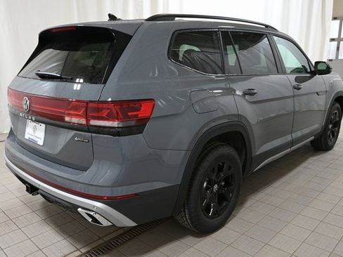 New 2026 Volkswagen Atlas Peak Edition AWD/4WD image 13