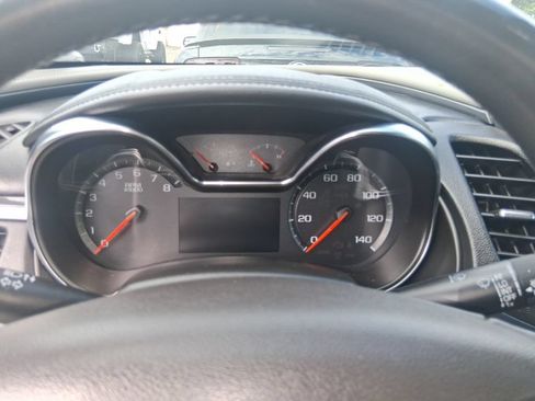Used 2015 Chevrolet Impala LT w/ Convenience Package FWD image 12