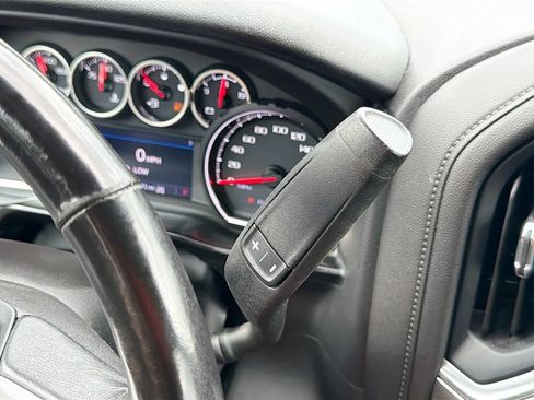 Used 2020 Chevrolet Silverado 1500 LT Trail Boss AWD/4WD image 17