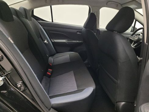 Used 2025 Nissan Versa SV FWD image 19