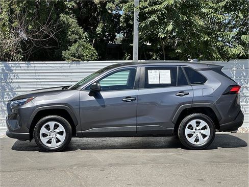 Used 2024 Toyota RAV4 LE AWD/4WD image 13