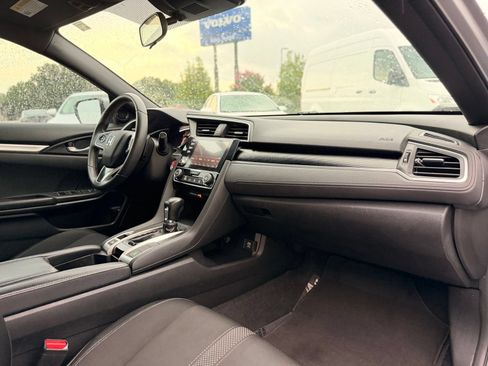 Used 2019 Honda Civic Sport image 24