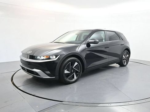 Used 2026 Hyundai Ioniq 5 SEL AWD/4WD image 4