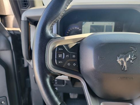 Used 2021 Ford Bronco Badlands image 15