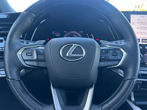 Certified 2023 Lexus RX 350h w/ Accessory Package (Z1) image 23