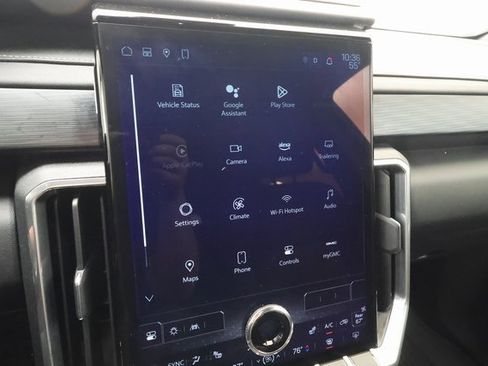 Certified 2025 GMC Acadia Elevation image 15