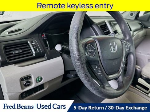 Used 2016 Honda Pilot LX image 11