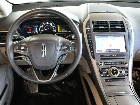 Used 2020 Lincoln MKZ Reserve image 46