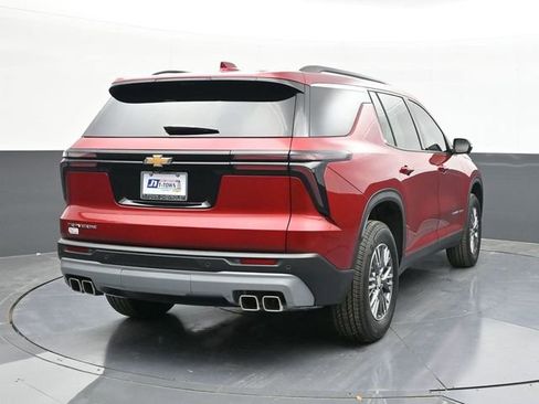 New 2026 Chevrolet Traverse LT w/ Driver Confidence Package image 13