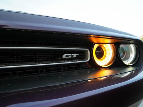 Used 2022 Dodge Challenger GT image 11