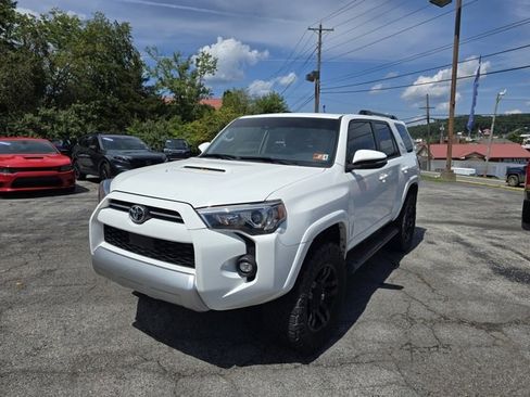 Used 2021 Toyota 4Runner TRD Off-Road Premium w/ Moonroof Package image 1