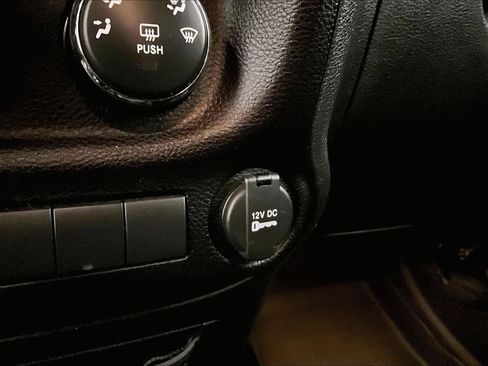 Used 2016 Jeep Wrangler Unlimited Sport w/ Quick Order Package 23S AWD/4WD image 31